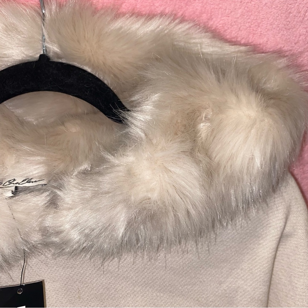 Express White Faux Fur Trim Sleeves Hoodie Sweatshirt Small Furry Christmas Gift - Picture 7 of 15